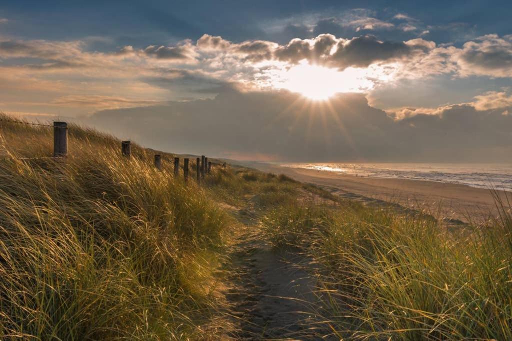 Katwijk aan Zee Hoekje Up מראה חיצוני תמונה
